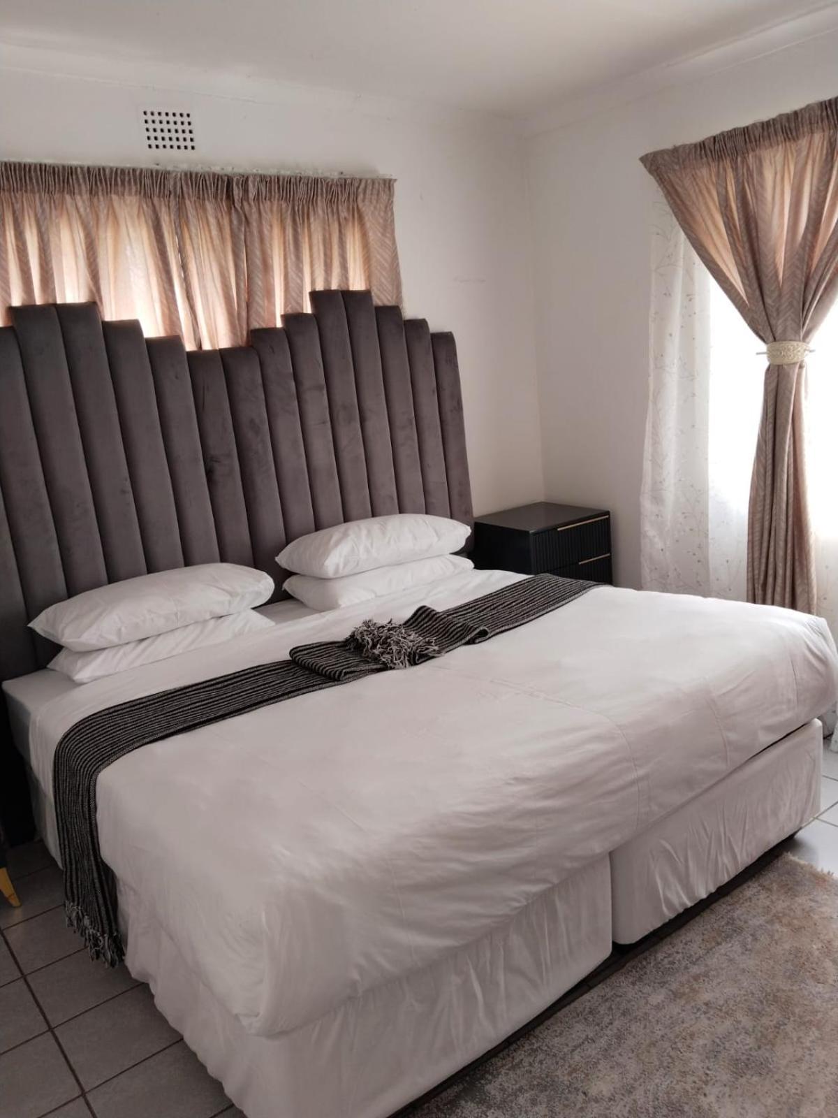 Oak Gardens Bed And Breakfast Newcastle Buitenkant foto